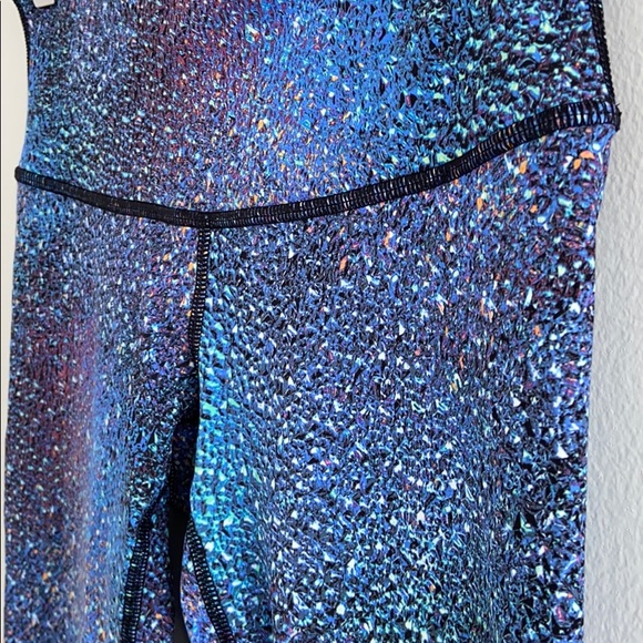 🦄RARE Lululemon Mermaid Wunder Under Strive Multi - Picture 9 of 16
